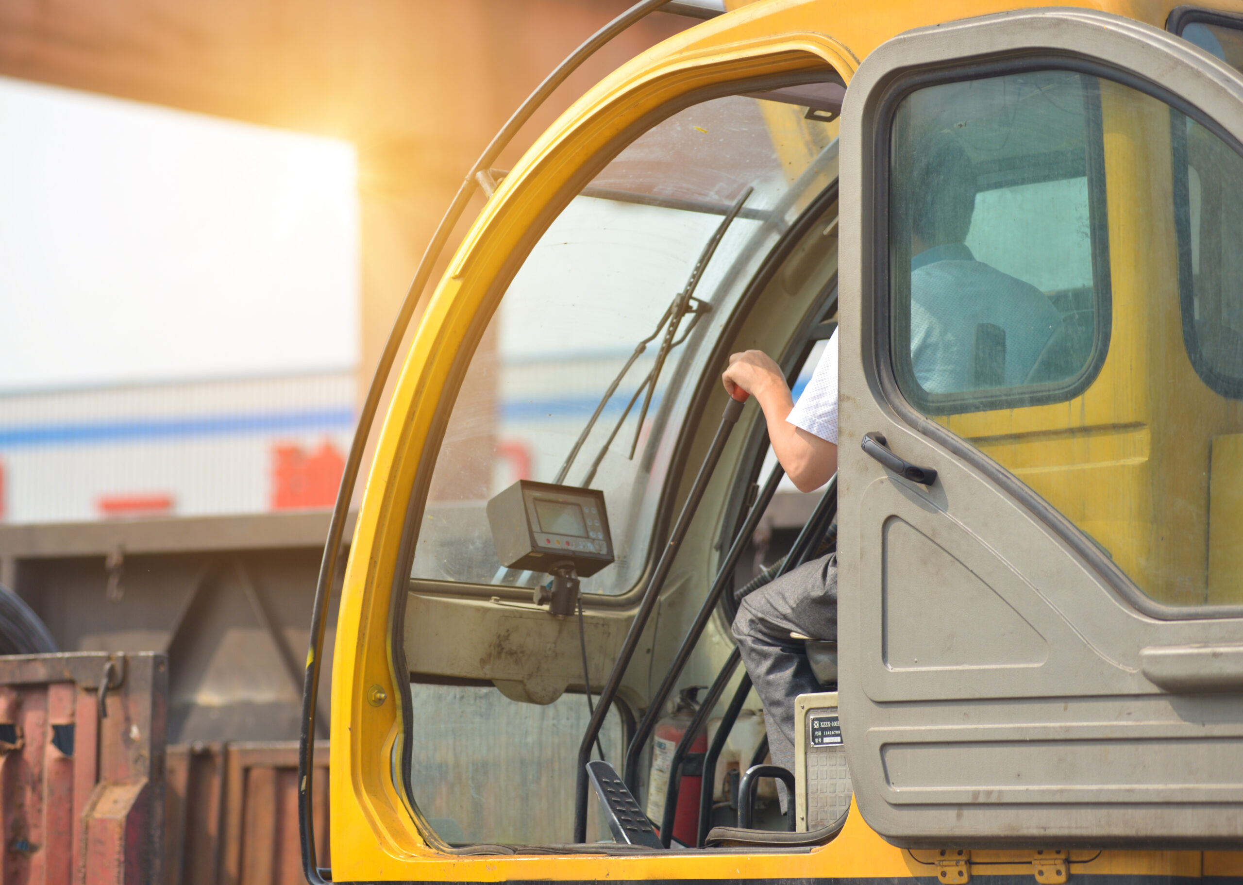Signification du revamping : grues, machines et installations